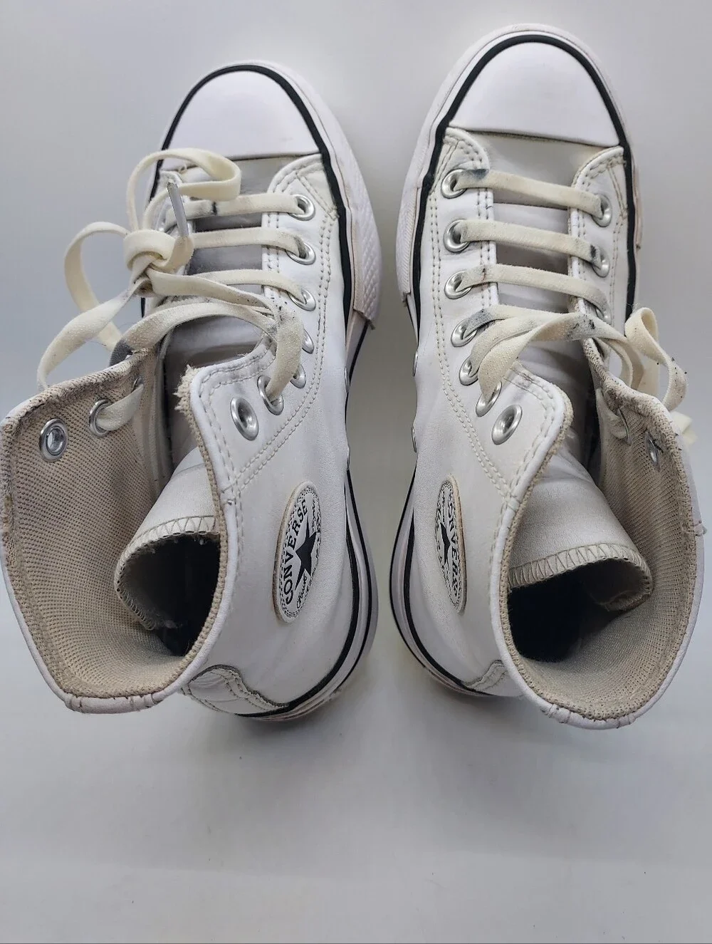 Converse High Top Leather Upper Platform Sole Womens Size 5 Used